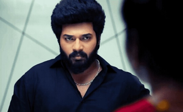 பெண் ரசிகைகள் அதிகம்