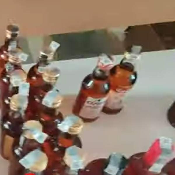 சீக்ரெட் ரூம்