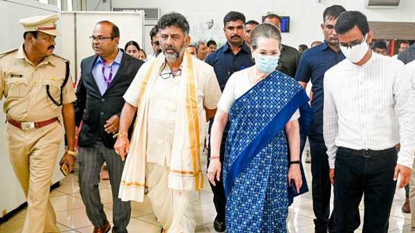 திடீர் திருப்பம்.. ராகுலை சந்திக்காமல் மைசூரிலேயே தங்கிய சோனியா! பரபர பாரத் ஜோடோ யாத்திரை பின்னணி 