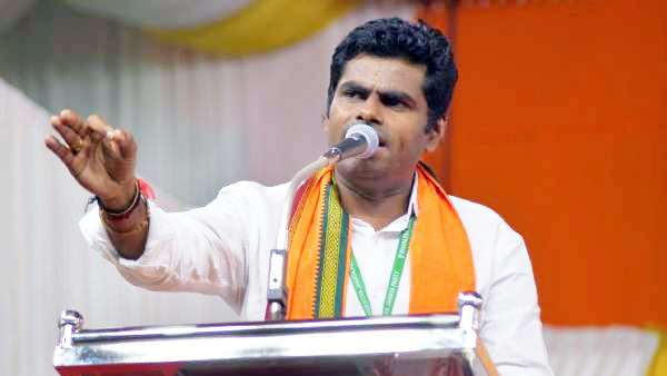 தனித்துவம் என்பது வேறு