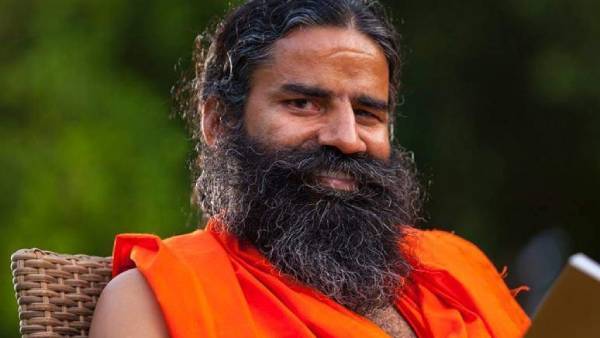 Baba Ramdev statement about womens dressing creates controversy in Mumbai meeting Baba Ramdev statement about womens dressing creates controversy in Mumbai meeting