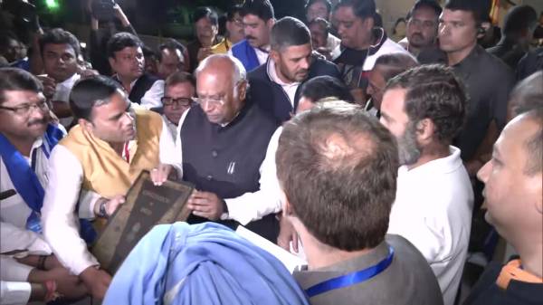 வெறுப்புவாத அரசியல்