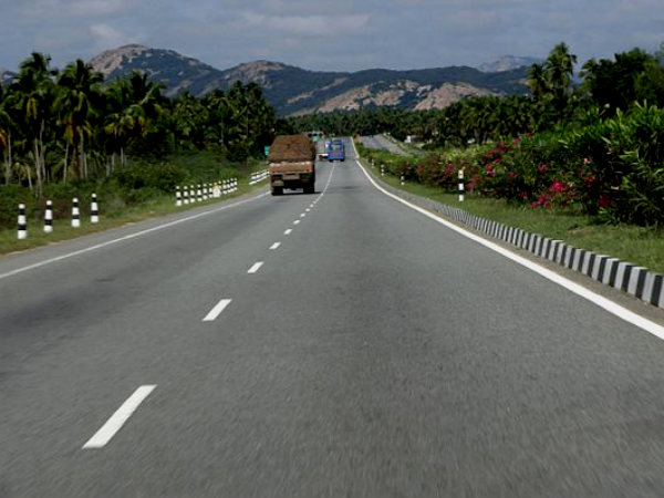 சாலை பாதுகாப்பு