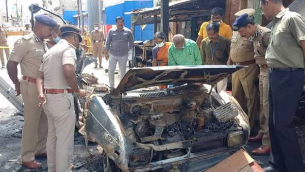 சக்திவாய்ந்த வெடி பொருட்கள்