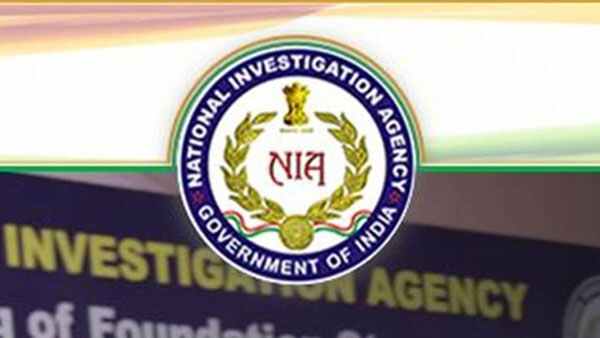 18 பேருக்கு தொடர்பு