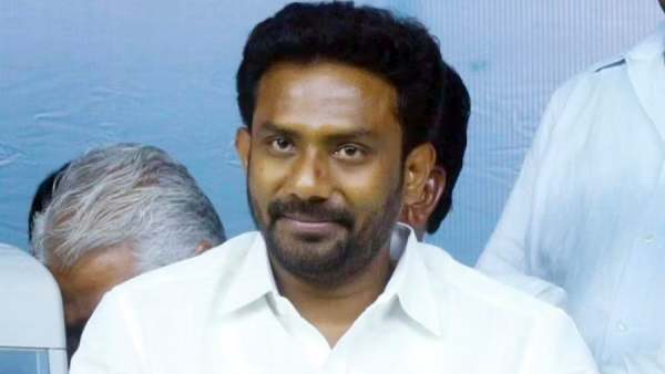 பாதுகாப்பு காரணங்கள்