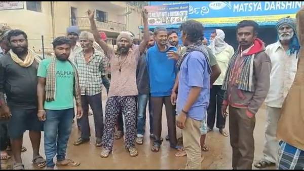 தொழிலாளர்கள் போராட்டம்