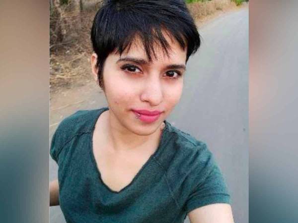35 துண்டுகளாக வெட்டி பிரிட்ஜில்..
