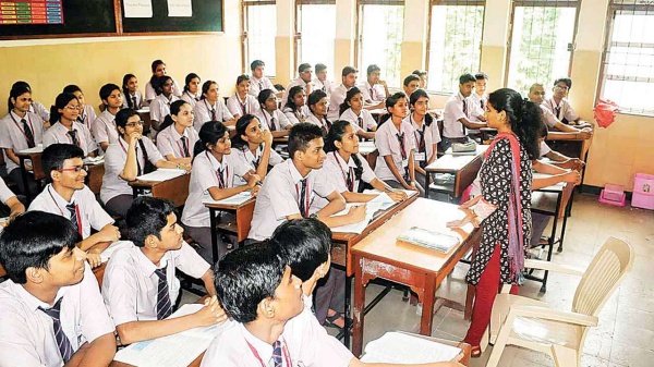 பேரதிர்ச்சி அளிக்கிறது