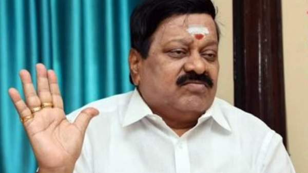 கட்சியில் இருந்து விலகல்
