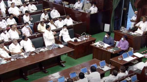 எதிர்க்கட்சி துணை தலைவர் அதிமுகவில் யார்? உதயநிதிக்கு இடம் எங்கே தெரியுமா?  சபாநாயகர் அப்பாவு பதில்! | Speaker Appavu indirectly says it was the Deputy  Leader of the ...