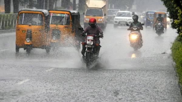 சென்னை ரெயின்ஸ் இந்த