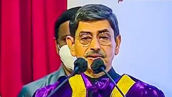 கவனமாக எதிர்கொள்வோம்