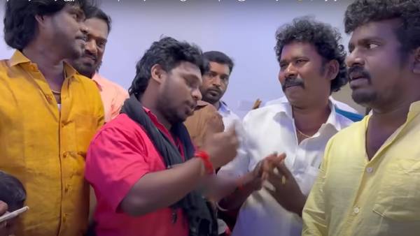 நடிகராகவும் அரசு அதிகாரியும்
