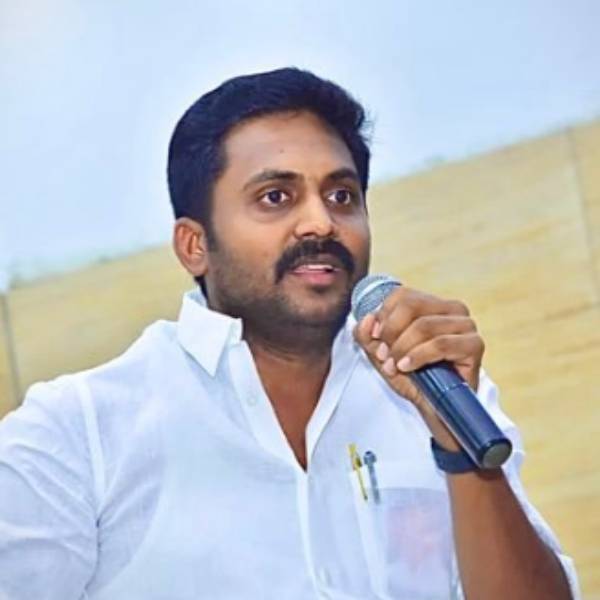 ராஜீவ் காந்தி