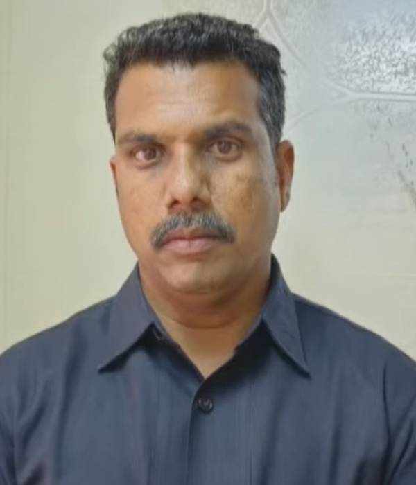 சபாரி உடை