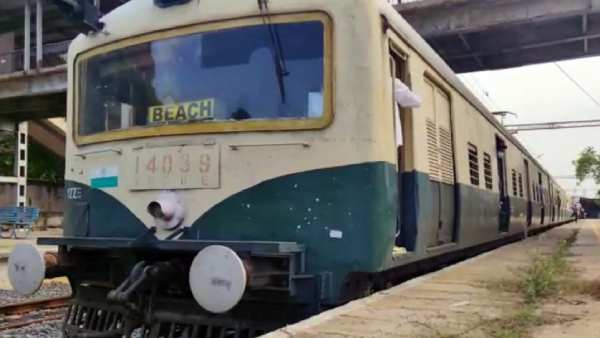 புறநகர் ரயில்கள்