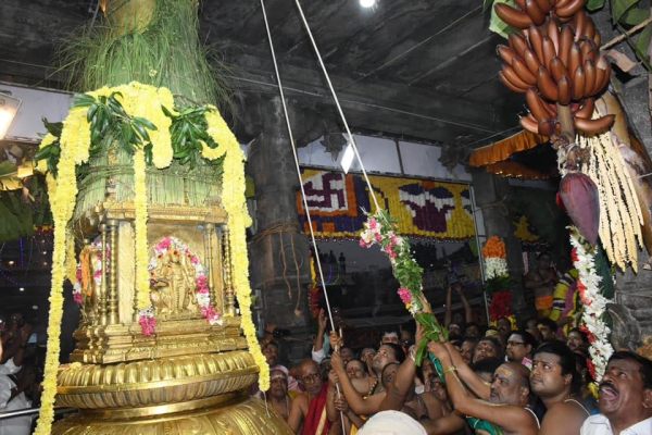 பரிவட்ட மரியாதை