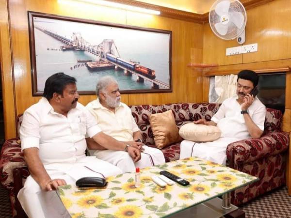 அமைச்சர்கள்