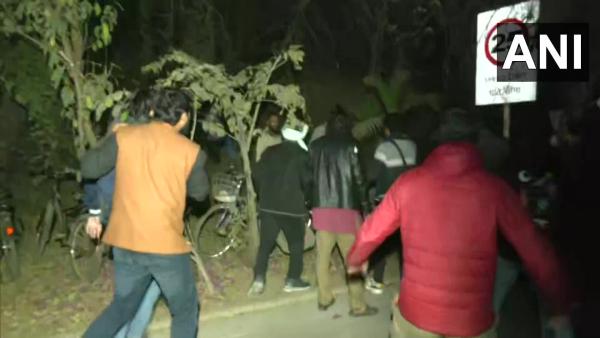 ஜேஎன்யு நிர்வாகம்