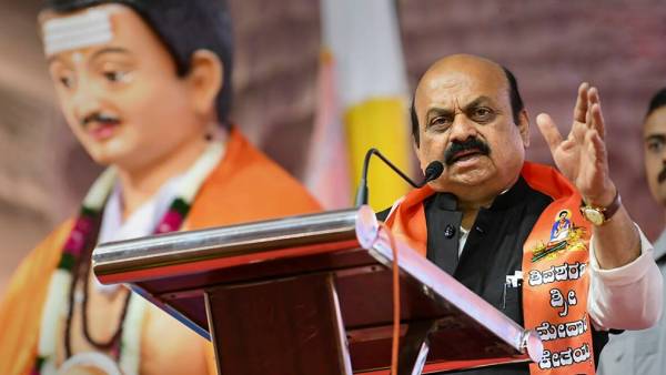  புதிய தலைவலி! கர்நாடகாவில் பாஜகவுக்கு பிராமணர்கள் ஆதரவே காலி! பொம்மைக்கு அதிகரிக்கும் சிக்கல்