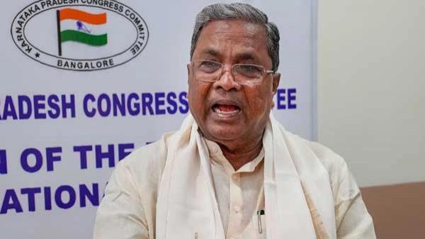 மகனிடம் குறி சொன்ன பூசாரி.. கர்நாடகா தேர்தலில் 2 தொகுதி கேட்கும் சித்தராமையா.. பின்னணியில் என்ன? 