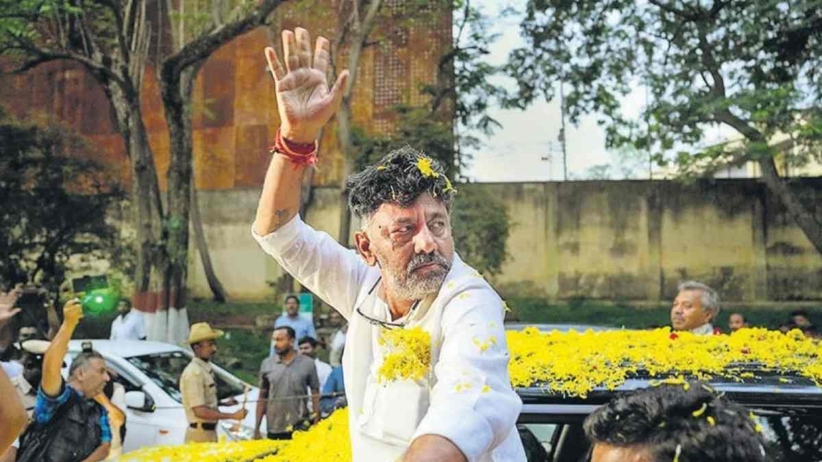 எனக்கு அதில் மகிழ்ச்சி இல்லை.. கட்சியினர் அமைதி காக்க வேண்டும்.. டார்கெட்டை சொன்ன டிகே சிவக்குமார் 