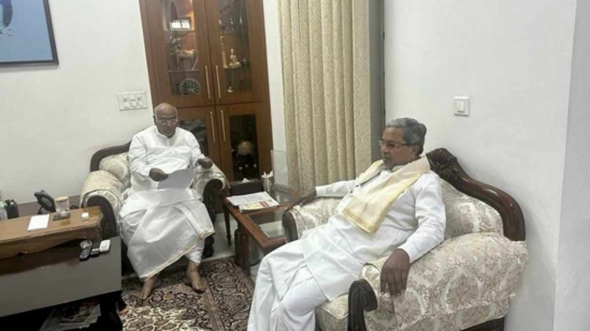 விட்டுக்கொடுக்காத டி.கே.சிவகுமார்.. டஃப் கொடுக்கும் சித்தராமையா! முதல்வர் யார்? இன்று காலை முடிவு 