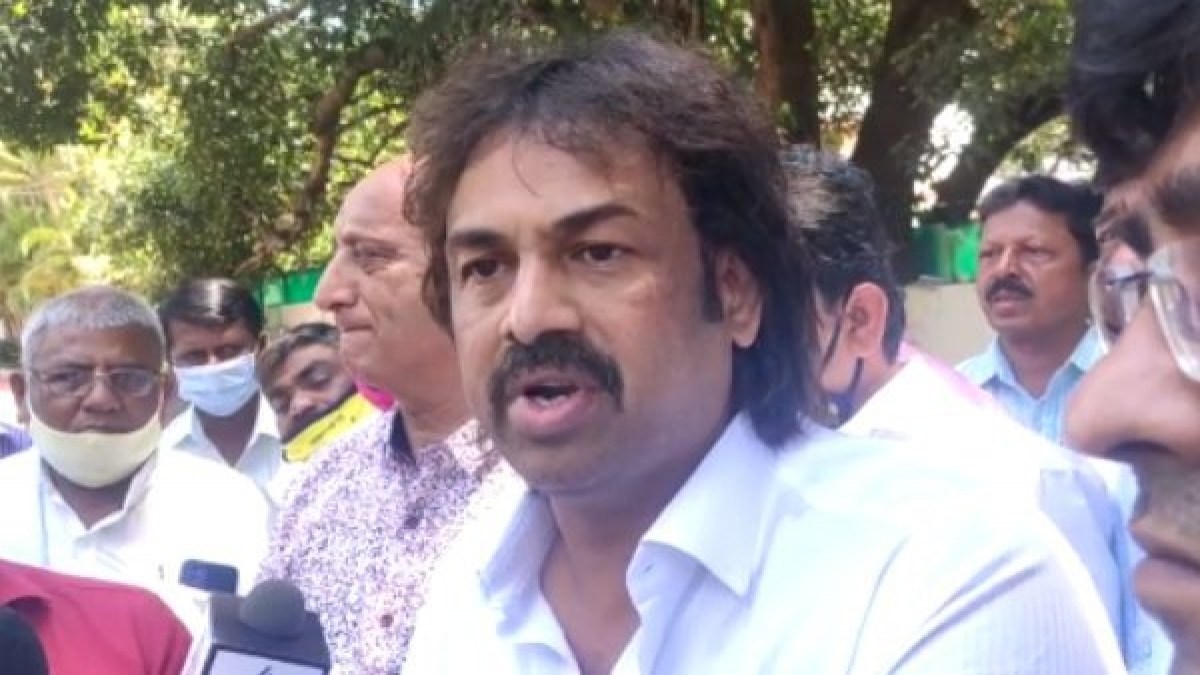 தேவையான பாடம் மட்டுமே இருக்கும்.. ஆர்எஸ்எஸ் பாடப்பிரிவு நீக்கப்படுகிறதா? கர்நாடக அமைச்சர் பரபர பதில் 