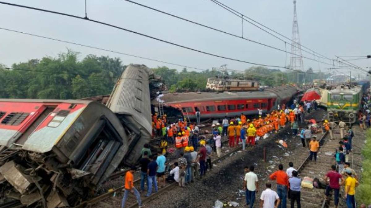 ஒடிசா ரயில் விபத்துக்கு மசூதி தான் காரணமா? பாஜக பெண் நிர்வாகி பதிவால் சர்ச்சை.. அலர்ட்டான போலீஸ் 