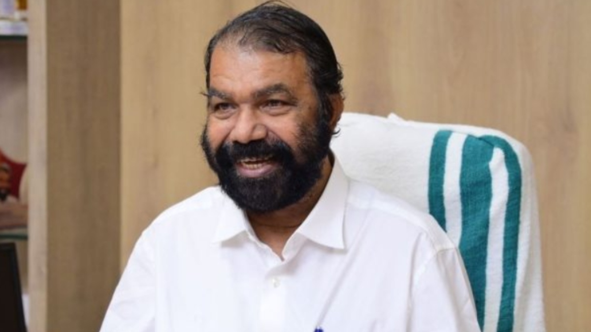 மாநில பாடத்திட்டத்தில் குஜராத் கலவரம்-கோட்சே பற்றிய பாடம் இடம்பெறும்.. மத்திய அரசை அதிர வைத்த கேரளா 