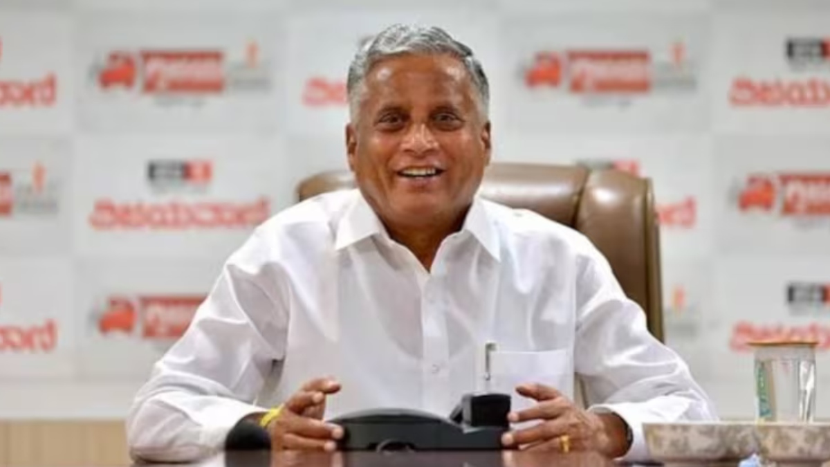 கர்நாடகா: எடியூரப்பா மகன் தலைவரான நேரம்.. பாஜகவை விட்டு சீனியர் சோமண்ணா எஸ்கேப்- கதவை திறந்த காங். 