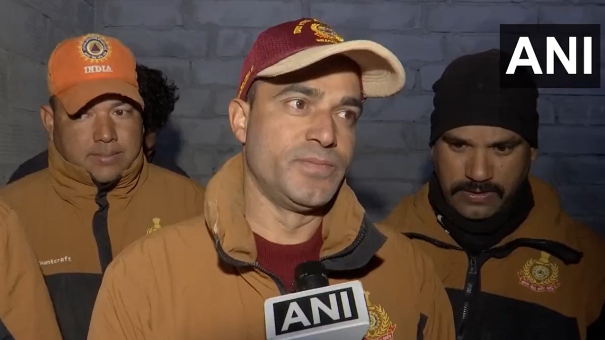 “மன்மோகன் சிங்”  துணிச்சல்.. உத்தரகாண்ட் சுரங்க தொழிலாளர்களை உயிரை பணயம் வைத்து மீட்ட வீரர் 