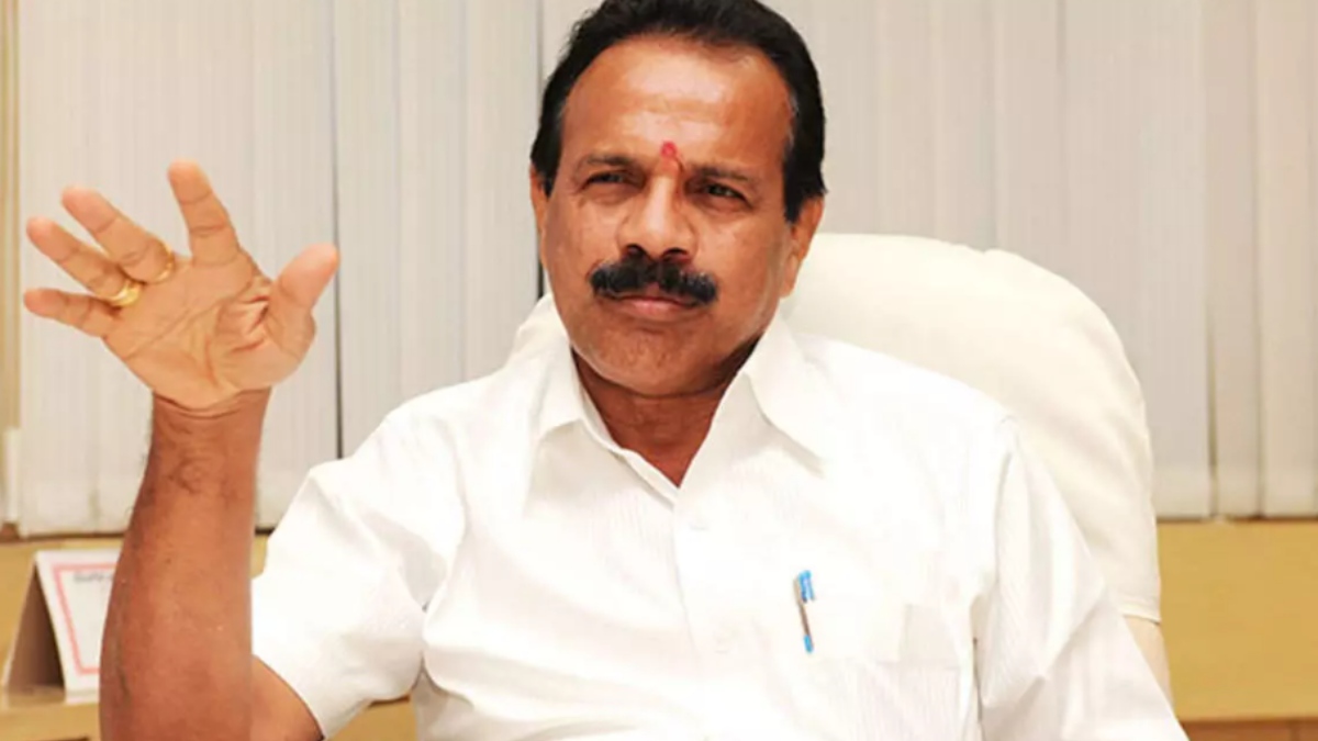 லோக்சபா சீட் நோ- முகத்தில் அடித்தது போல சொன்ன டெல்லி-'கவுரவமாக' வேறு மாதிரி அறிவித்த சதானந்த கவுடா! 
