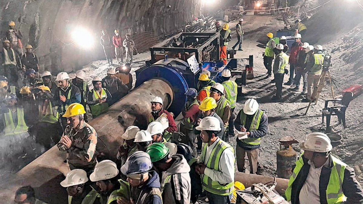 சொதப்பிய பிளான் A.. உத்தராகண்ட் சுரங்க மீட்பில் ஷாக்.. கையில் எடுக்கப்பட்ட பிளான் B.. என்ன நடக்குது? 