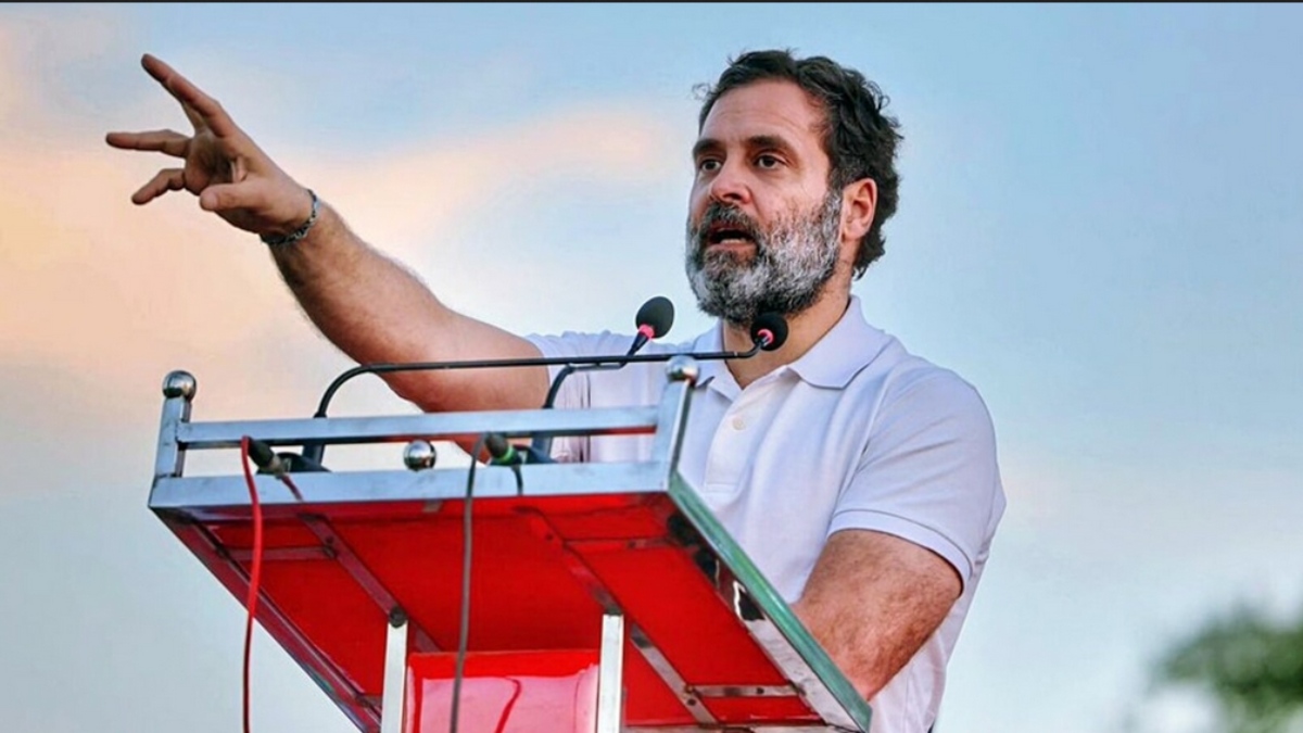  ஃபுட் பாய்ஸன் காரணமாக திடீரென டெல்லி திரும்பிய ராகுல் காந்தி.. இன்று மீண்டும் பிரச்சாரம் தொடக்கம்! 