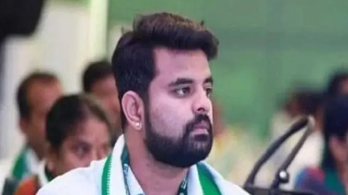 பிரஜ்வல் கேஸ்- தேவகவுடாவின் ஜேடிஎஸ் கட்சியை கூட்டணியை விட்டு கழுத்தை பிடித்து வெளியே தள்ளும் பாஜக? 