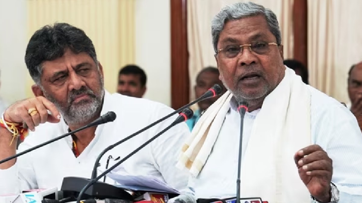 மனைவிக்கு 14 மனைகள்: சித்தராமையாவுக்கு எதிராக கீழ் நீதிமன்றம் நடவடிக்கை எடுக்க தடை- ஹைகோர்ட் 