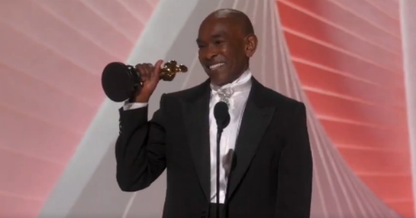 <h2>உணர்ச்சி பொங்கப் பேசிய பால் டேஸ்வெல்</h2>