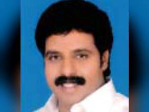 பழனியாண்டி 