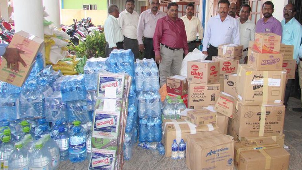 வடக்கு -கிழக்கு மாகாணங்களிலிருந்தும் நிவாராண உதிகள் விரைகின்றன
