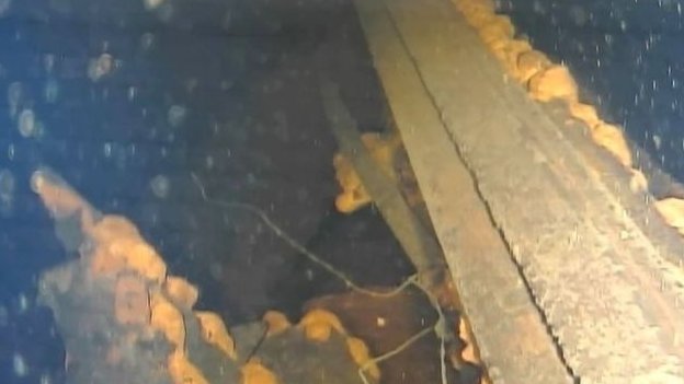 ஃபுகுஷிமா அணு உலை விபத்து: உருகிய எரிப்பொருளை கண்டுபிடித்த ரோபோ