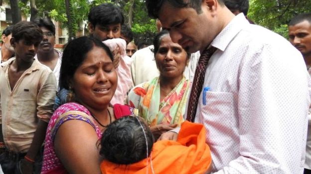 கோரக்பூரை தொடர்ந்து ஃபருக்காபாத் மருத்துவமனையில் குழந்தைகள் மரணம்