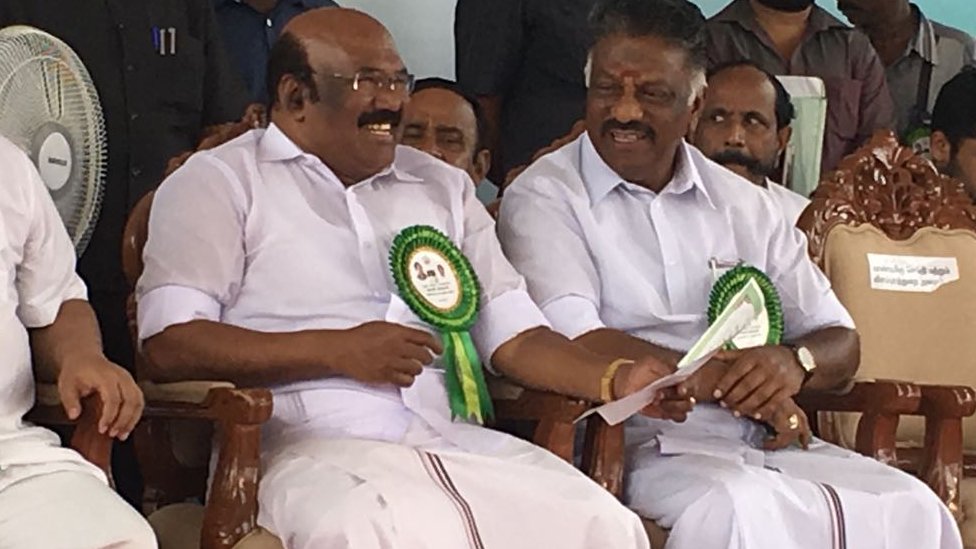 துணை முதல்வர் ஓ. பன்னீர்செல்வம் மற்றும் அமைச்சர் ஜெயக்குமார்