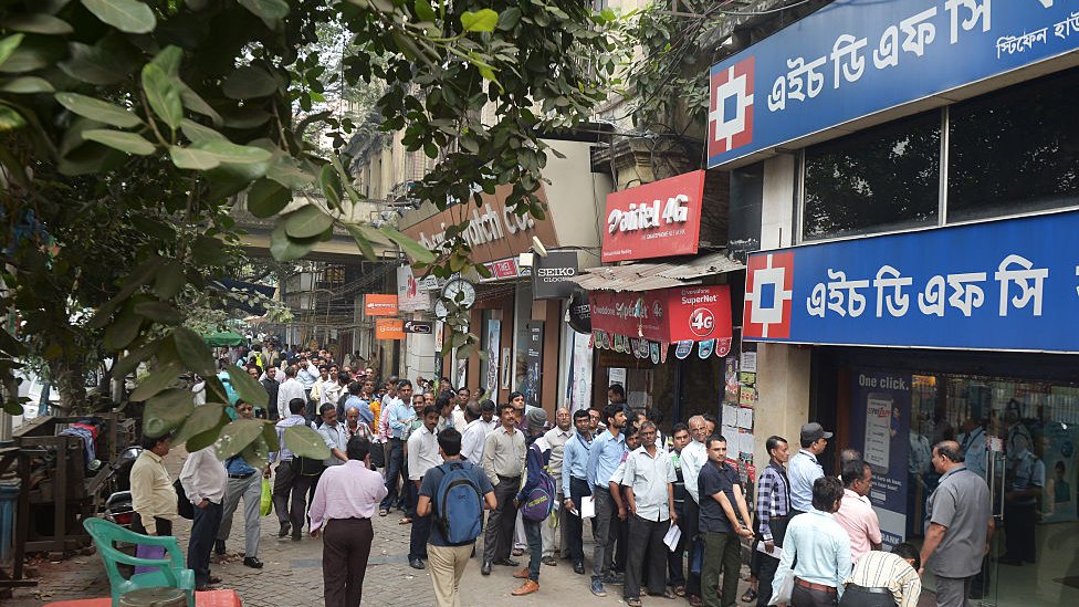 முழு தோல்வியடைந்த பணமதிப்பு நீக்க நடவடிக்கை!'