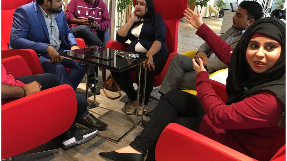 துபாயில் வேலை