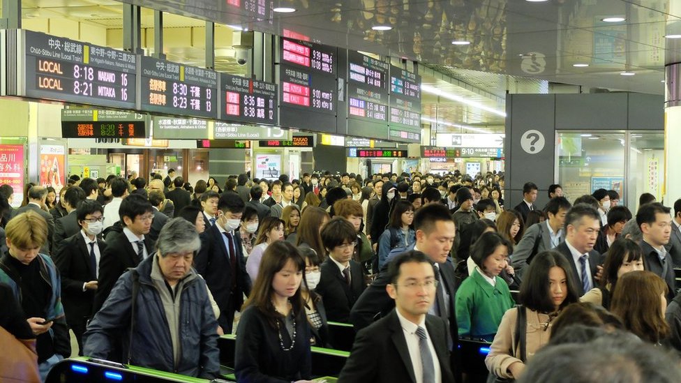 ட்ரோன் ட்ரோன்