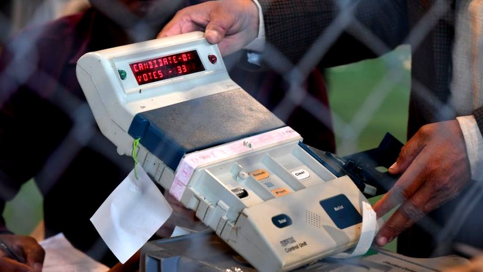 காங்கிரஸும் வேண்டாம், பாஜகவும் வேண்டாம்: நோட்டாவுக்கு வாக்களித்தவர்கள் எத்தனை பேர் தெரியுமா?