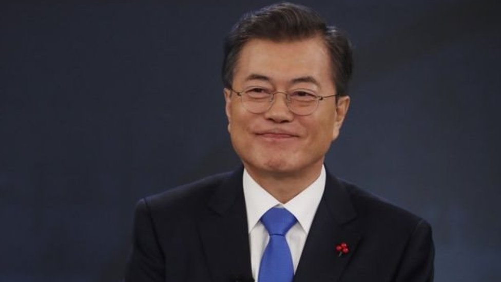 மூன் ஜே -இன்