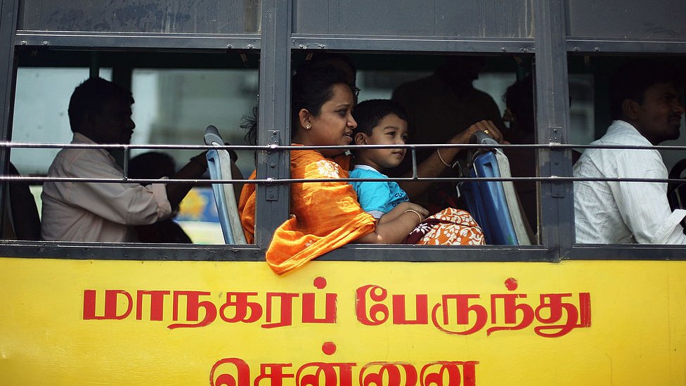 ஏத்துகிறது ரூபாய் கணக்குல.. குறைக்கிறது பைசா கணக்குலயா?